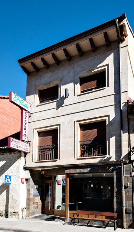 Hotel El Roble Cervera De Pisuerga Exterior photo